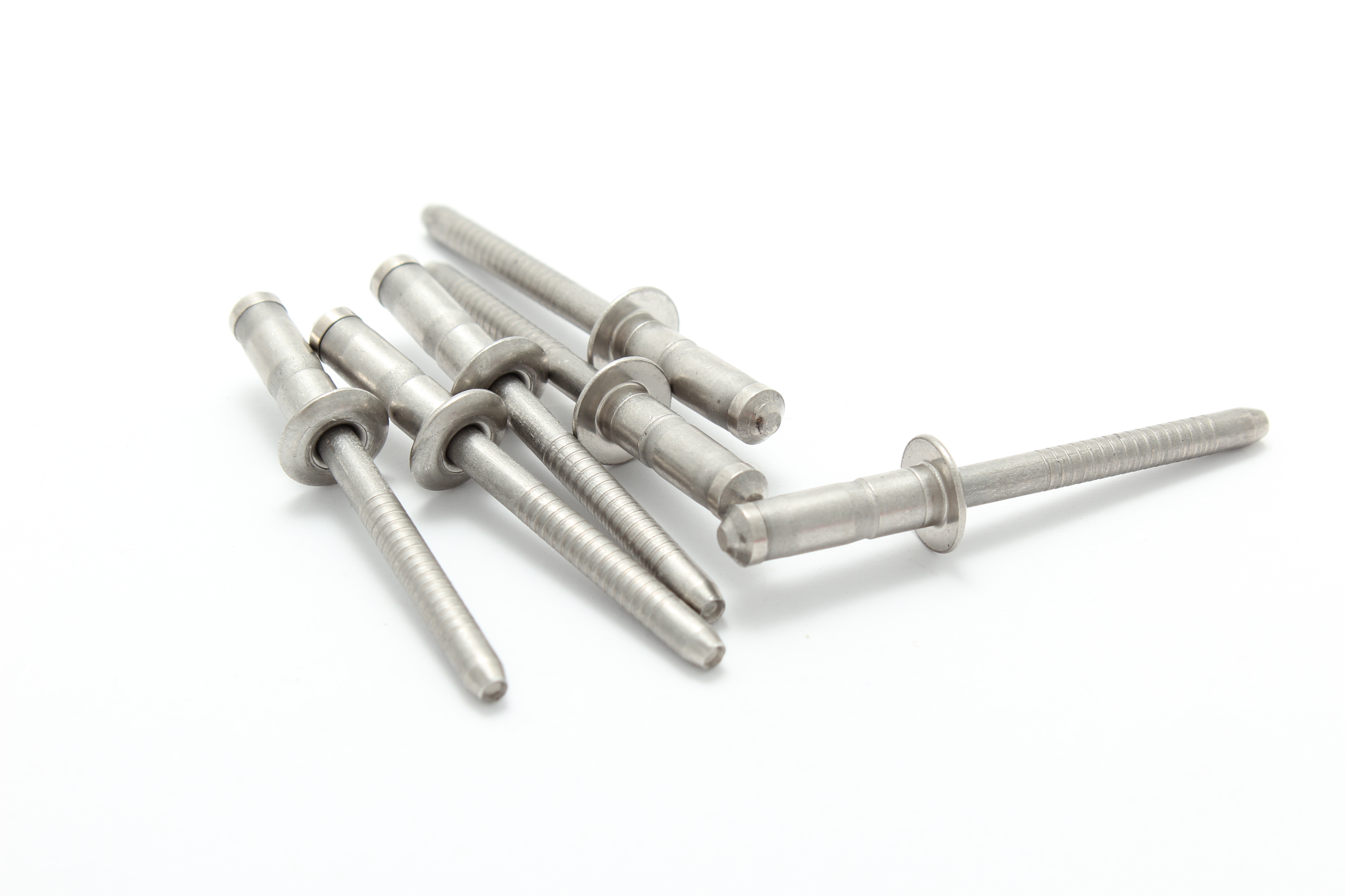 RIVETS 3/16 SS, 5/8 LONG