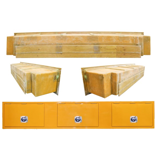 LUGGAGE COMPARTMENT 152"