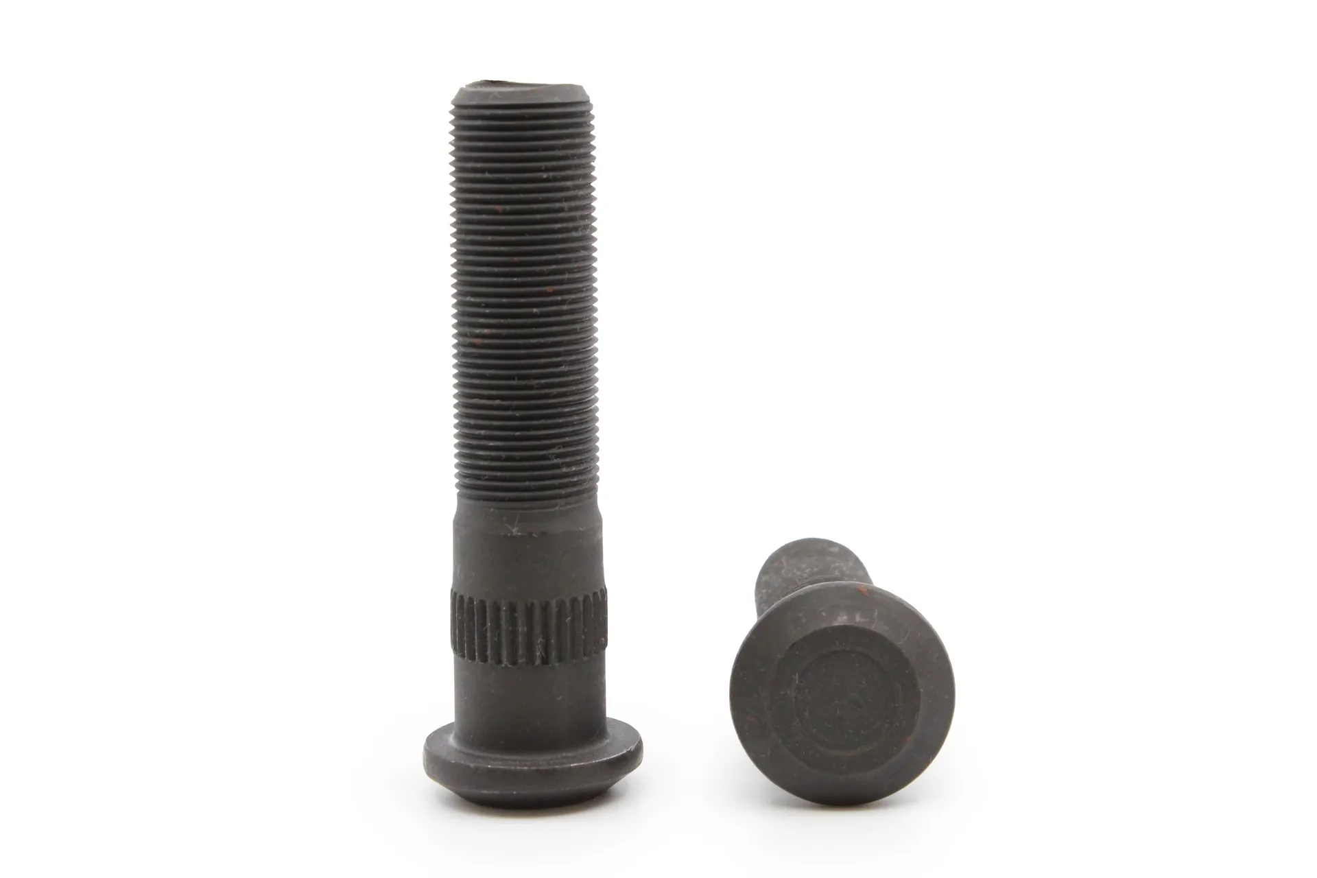 Stud,Serrated,Wheel,M22x1.5,.901 Dia.,3.
