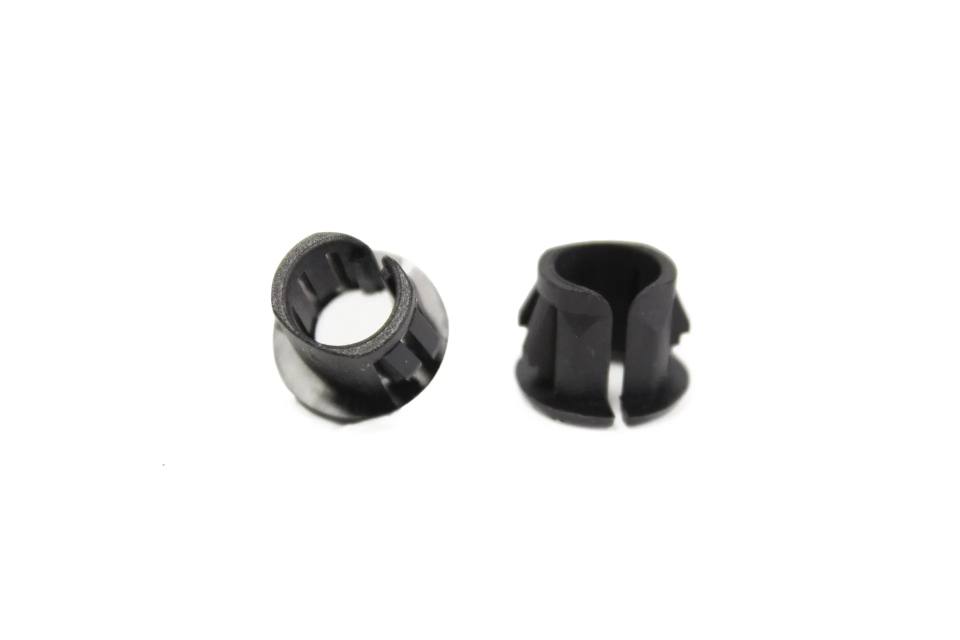 Grommet Sanp-In Bushing Black 3/8