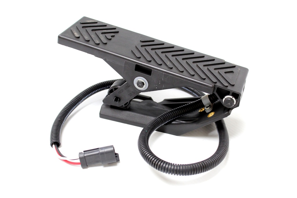 Treadle, Elec, Poly, Flr Mtd, 45 Deg, 8 Coil, Cat