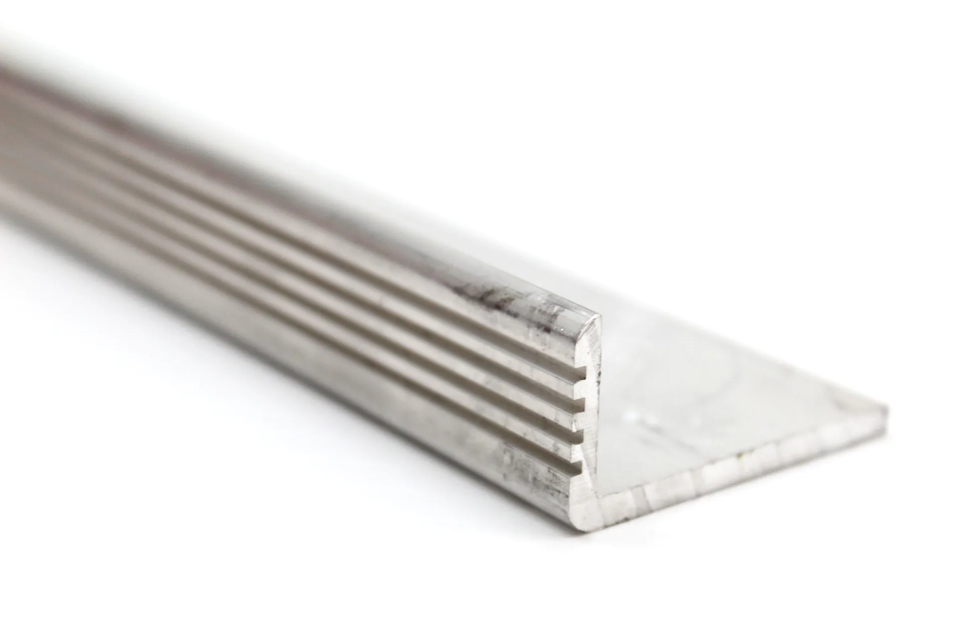 Extrusion Alum Trim Stpwl Ply Flr 89.00¨