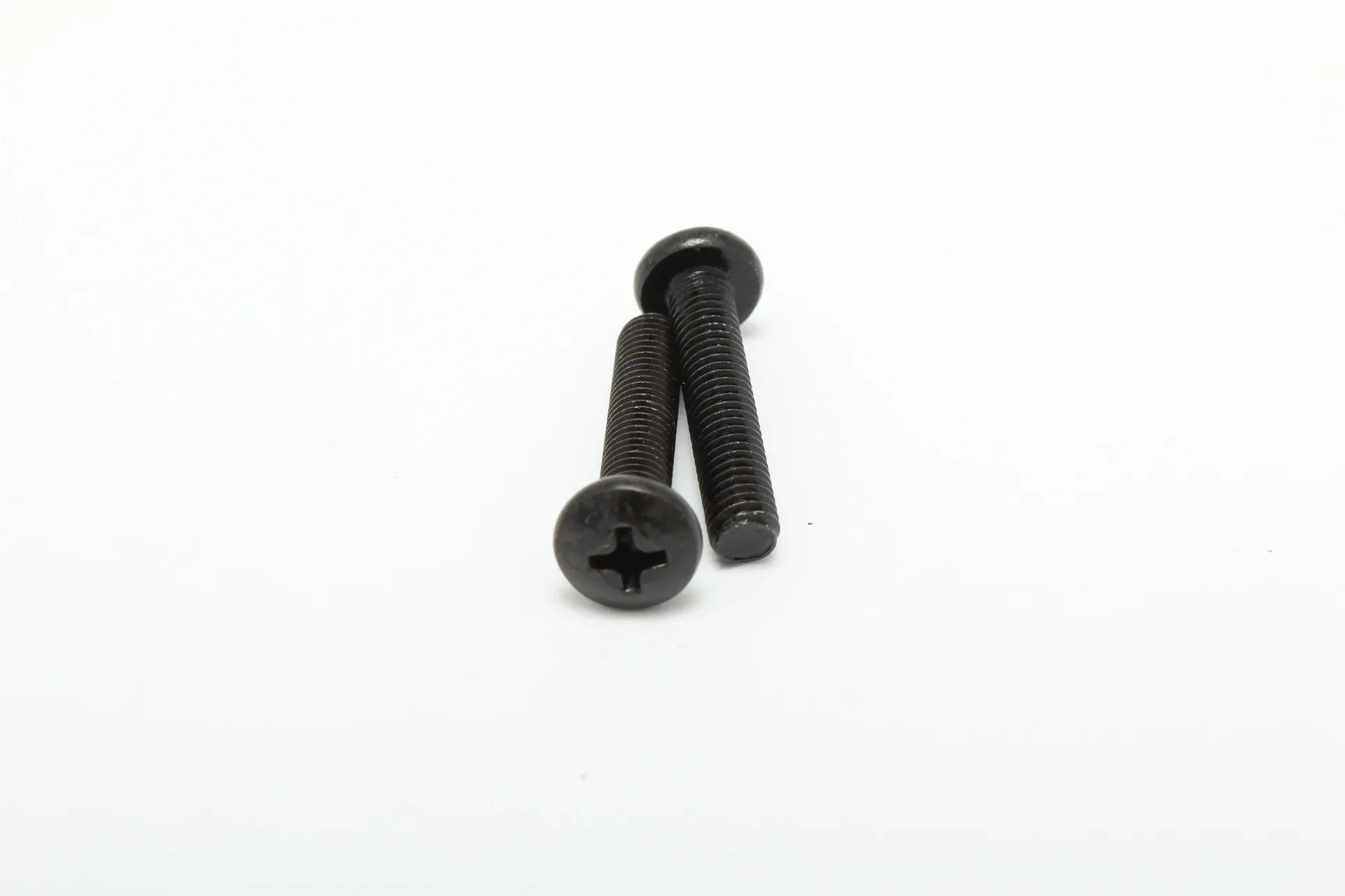 Screw,Mach,10-32X1,Phi,Pan Hd,Blk Fluorcarb