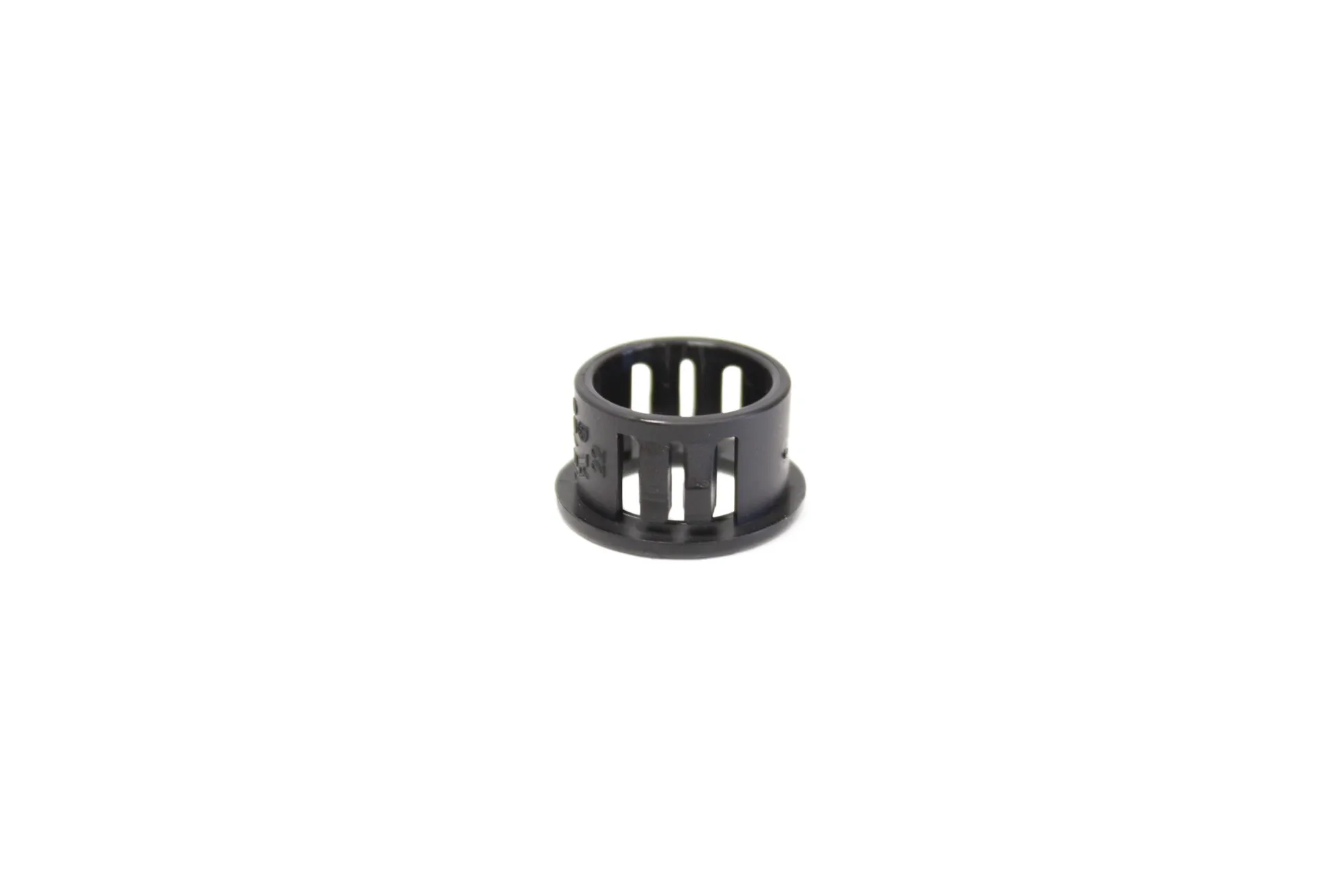 Bushing, Snap-In, Black, 5/8" OD