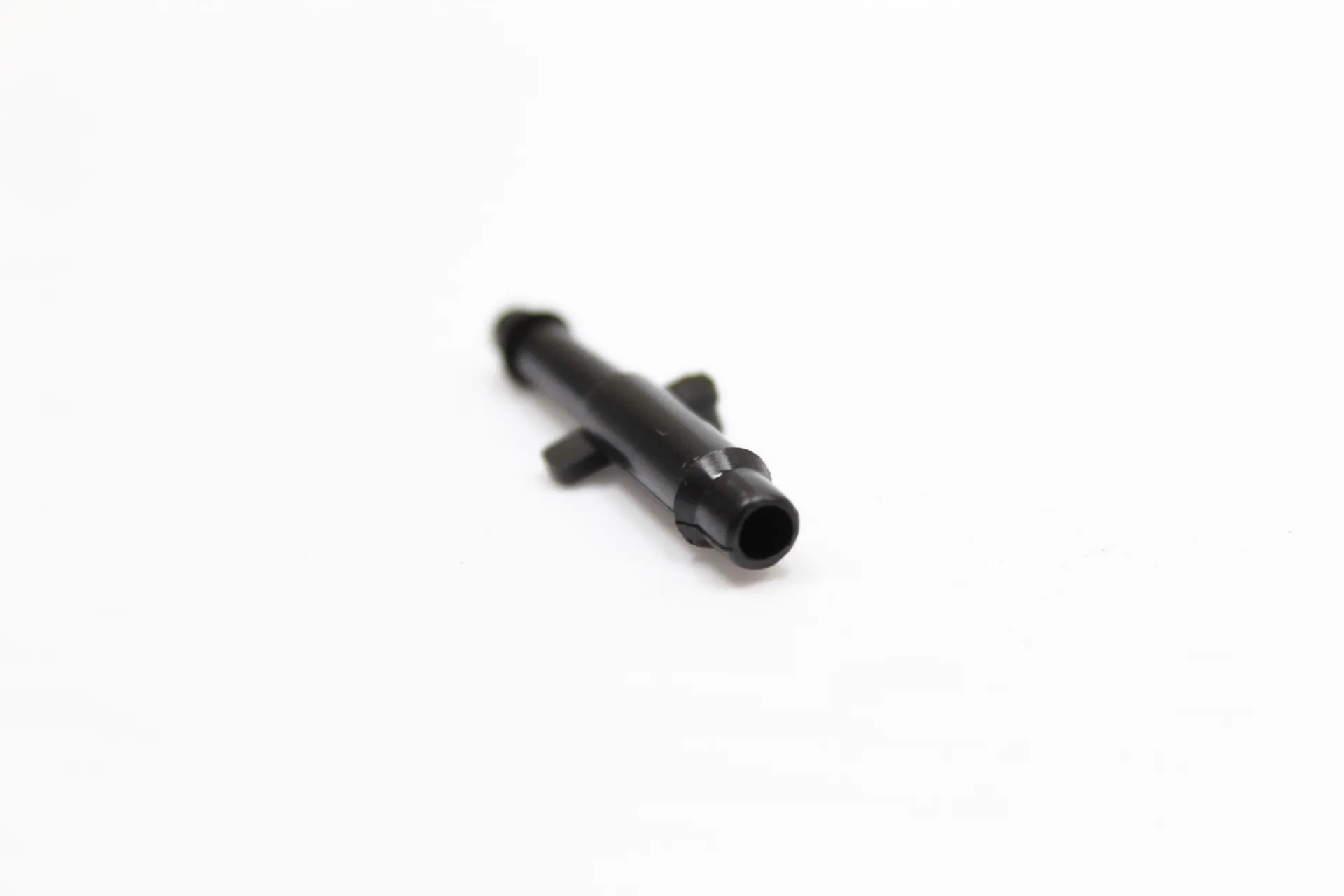 Nylon Connector 1/2 X 3/16