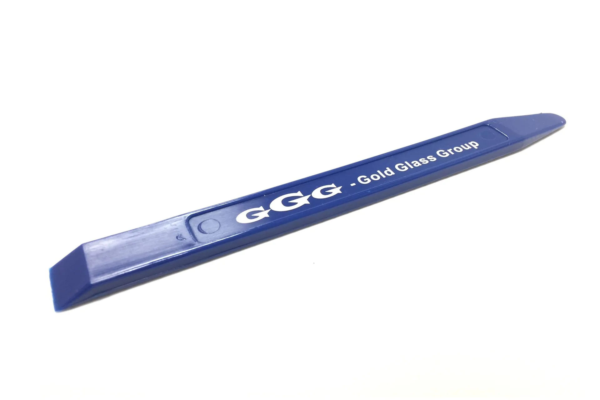 Tool For Windshield