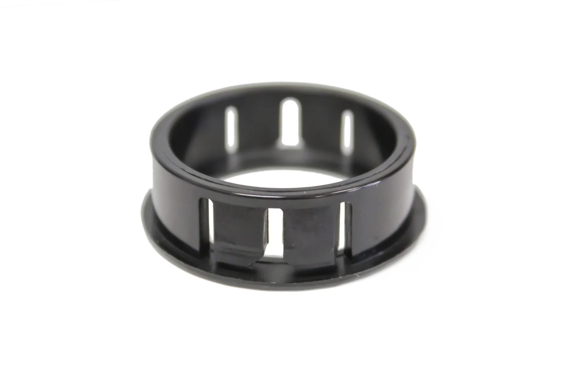 Bushing, Snap-In, Black, 1 1/2 ID